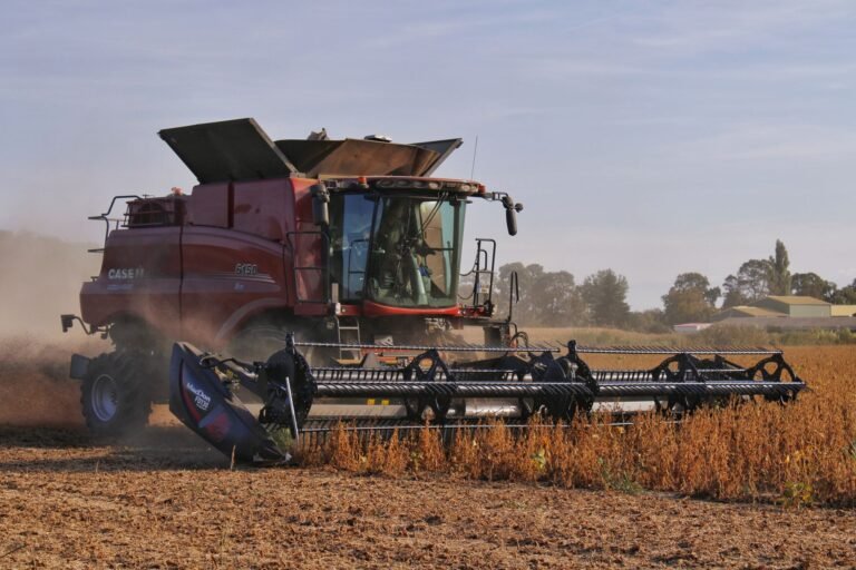 Calor extremo no Brasil: Como a AgTech protege safras e previne incêndios